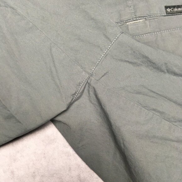 Columbia Mens Shorts size 38 Casual Pockets Lightweight Cotton Blue Gray - Picture 9 of 10